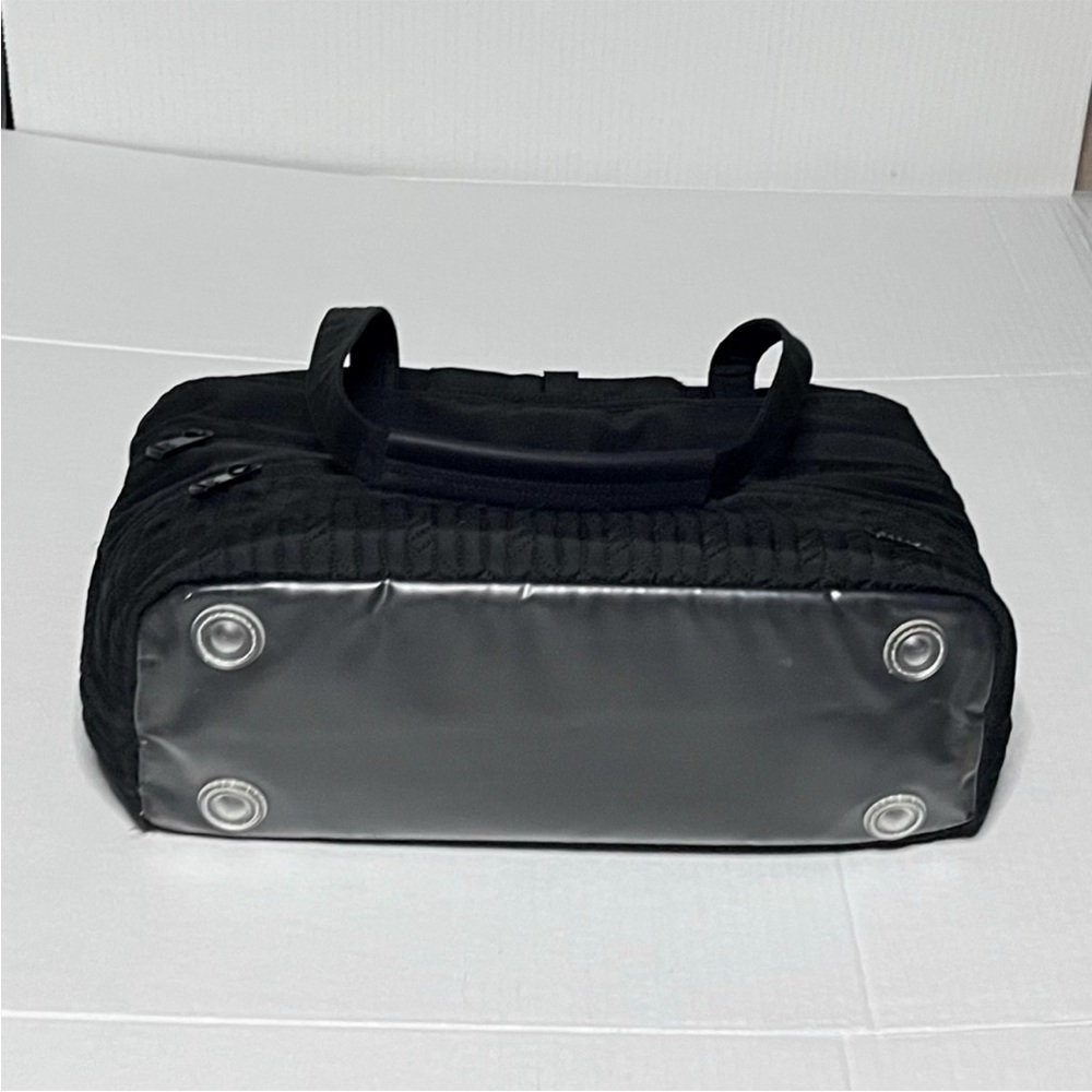 LUG Taxi Shoulder Tote Bag - Picture 7 of 15
